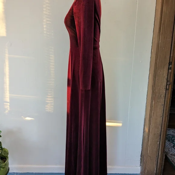 Jenny Yoo Malia Velvet Long Sleeve Dress - Maroon - Picture 6 of 10